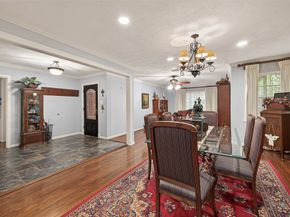5326 Redstart Street, Houston TX 77096