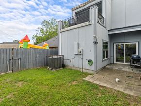 6706 N Lozier Street, Houston TX 77021