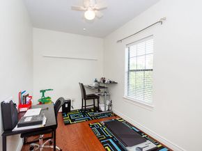 9120 Lakes At 610 Drive, Houston TX 77054