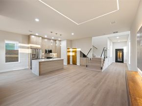 3807 Noah Street W, Houston TX 77021