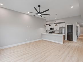 966 South Lane A/B, Houston TX 77088