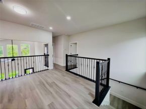1067 Ferguson Way, Houston TX 77088