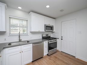 4710 Hershe Street, Houston TX 77020
