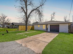 4710 Hershe Street, Houston TX 77020