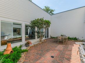 1007 Arrow Hill Road, Houston TX 77077