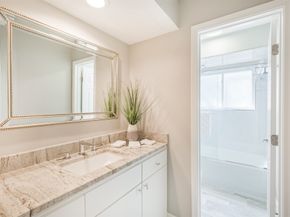 1007 Arrow Hill Road, Houston TX 77077