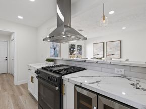 6207 Rollingbrook Drive, Houston TX 77096