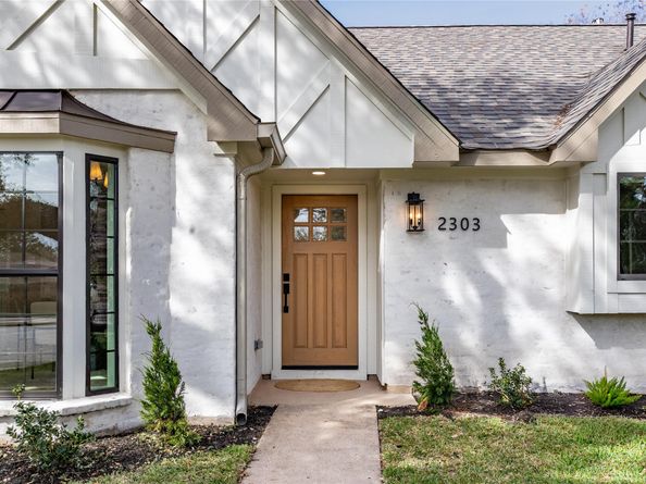 2303 Pomeran Drive, Houston TX 77080