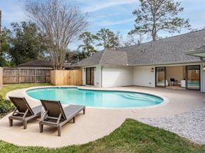 2303 Pomeran Drive, Houston TX 77080