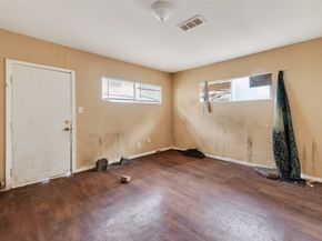 3113 Anita Street, Houston TX 77004