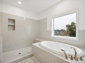 1630 W 24th Street, Houston TX 77008