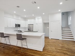 1630 W 24th Street, Houston TX 77008