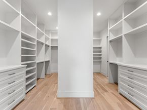 4046 Drummond Street, Houston TX 77025