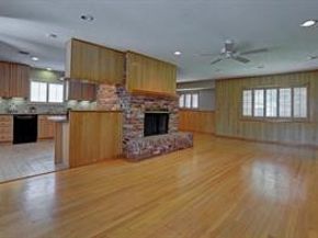 3815 Sun Valley Drive, Houston TX 77025