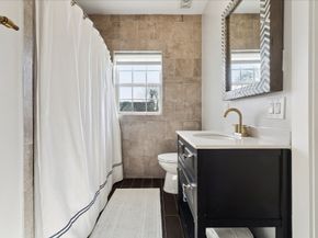 2431 Calumet Street, Houston TX 77004