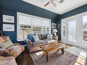 2431 Calumet Street, Houston TX 77004