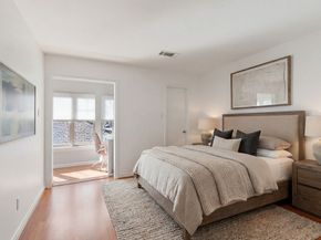 2612 Yupon Street, Houston TX 77006