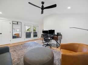 701 Ridge Street, Houston TX 77009