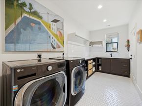 701 Ridge Street, Houston TX 77009