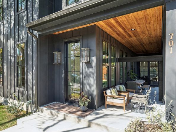 701 Ridge Street, Houston TX 77009