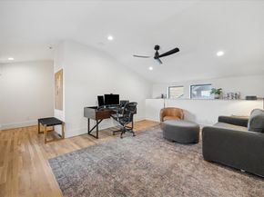 701 Ridge Street, Houston TX 77009