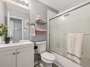 8926 Westbrae Gardens Court, Houston TX 77031