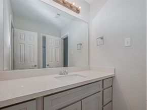 10327 Sablebrook Lane, Houston TX 77095