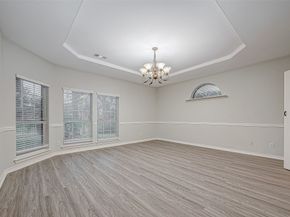 10327 Sablebrook Lane, Houston TX 77095