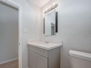 10327 Sablebrook Lane, Houston TX 77095