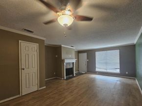 15309 Kingfield Drive 9, Houston TX 77084