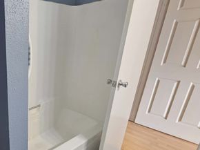 15309 Kingfield Drive 9, Houston TX 77084