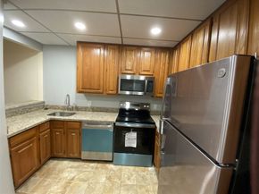 2207 S Braeswood Boulevard 42H, Houston TX 77030