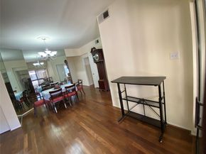 2207 S Braeswood Boulevard 42H, Houston TX 77030