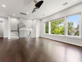 904 W 25th Street D, Houston TX 77008