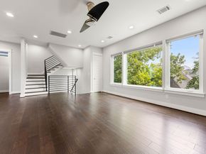 904 W 25th Street D, Houston TX 77008