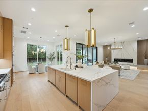 2118 Westgate Drive, Houston TX 77019