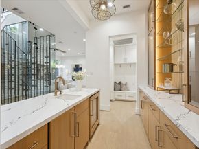 2118 Westgate Drive, Houston TX 77019