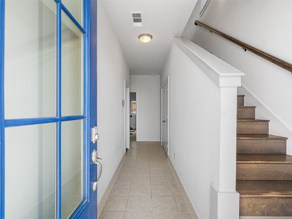 9416 Kerrwood Lane B, Houston TX 77080