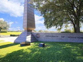 4391 Varsity Lane, Houston TX 77004