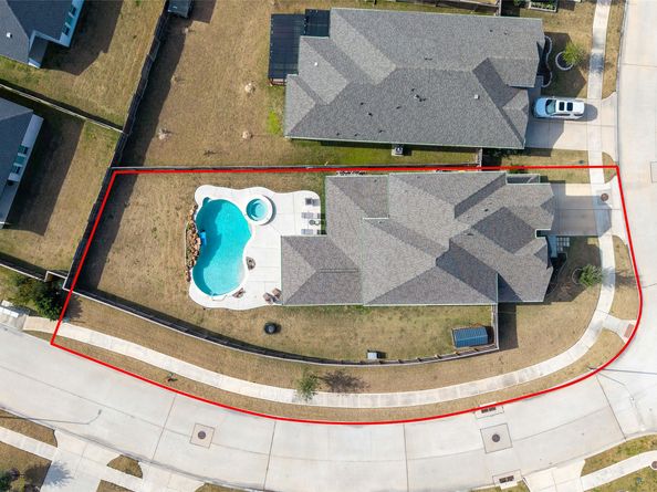 22122 Sam Raburn Drive, Tomball TX 77375