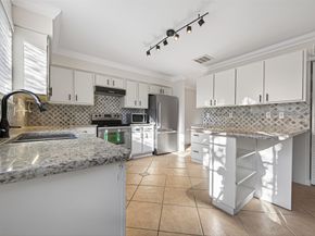 11608 Village Place Drive 334, Houston TX 77077