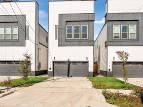 725 E 37th Street, Houston TX 77022