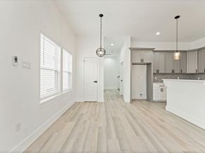 725 E 37th Street, Houston TX 77022