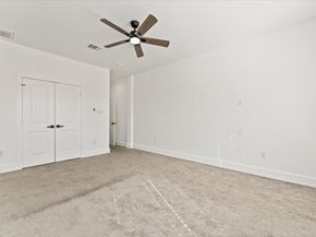 725 E 37th Street, Houston TX 77022