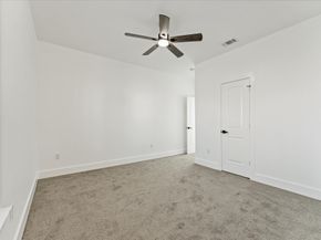 725 E 37th Street, Houston TX 77022