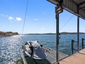 14423 Ridgetop Terrace, Austin TX 78732