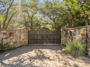 14423 Ridgetop Terrace, Austin TX 78732