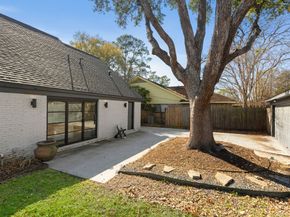 5934 Dumfries Drive, Houston TX 77096