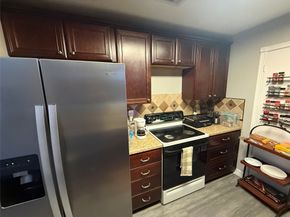 214 Maybrook Drive, Houston TX 77015