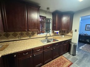 214 Maybrook Drive, Houston TX 77015